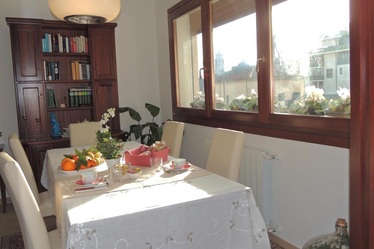 オリスターノ La Terrazza Bed & Breakfast エクステリア 写真